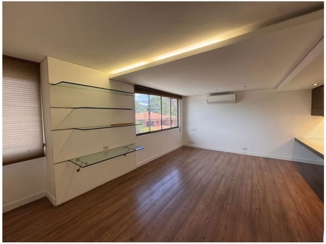 Casa de 3 alcobas en venta en Altos Del Poblado, Medellín, 298 m² · foto 14 de 20