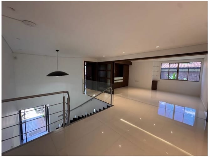 Casa de 3 alcobas en venta en Altos Del Poblado, Medellín, 298 m² · foto 19 de 20