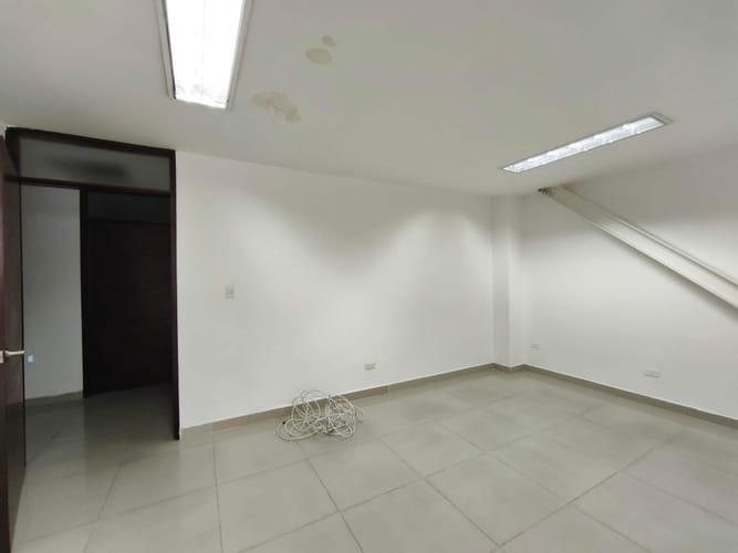 Oficina en arriendo en San Fernando Viejo, Cali, 60 m² · foto 4 de 8