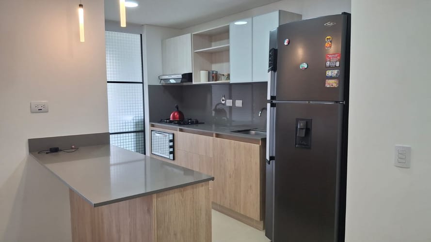 Apartamento de 3 alcobas en venta en La Abadia, Envigado, 115 m² · foto 2 de 12