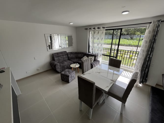 Apartamento de 2 alcobas en arriendo en Bochalema, Cali, 65 m² · foto 11 de 24