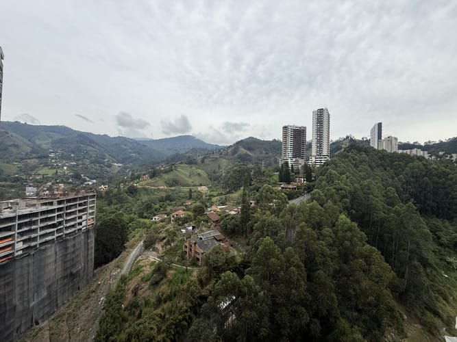 Apartamento de 2 alcobas en arriendo en San Jose, Sabaneta, 75 m² · foto 10 de 23