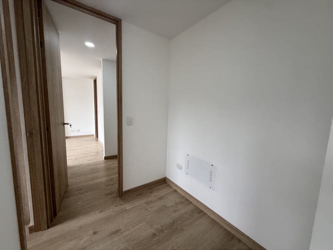 Apartamento de 2 alcobas en arriendo en San Jose, Sabaneta, 75 m² · foto 15 de 23