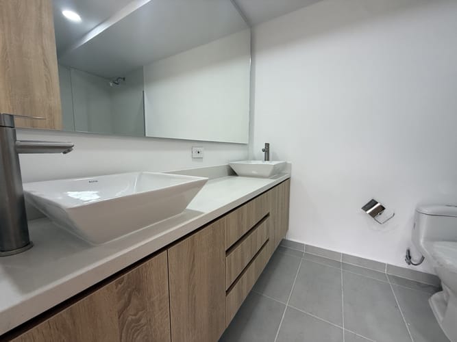 Apartamento de 2 alcobas en arriendo en San Jose, Sabaneta, 75 m² · foto 20 de 23