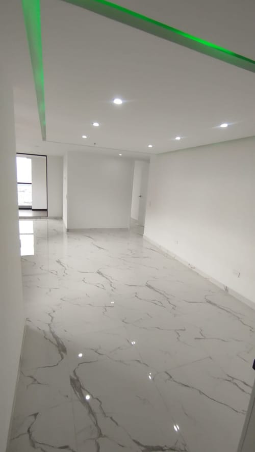 Apartamento de 4 alcobas en arriendo en Las Palmas, Medellín, 130 m² · foto 3 de 15