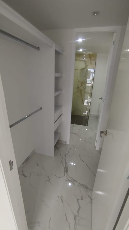Apartamento de 4 alcobas en arriendo en Las Palmas, Medellín, 130 m² · foto 7 de 15