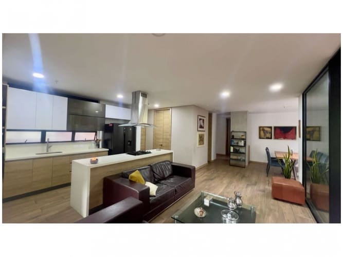 Apartamento de 2 alcobas en venta en Escobero, Envigado, 119 m² · foto 3 de 21