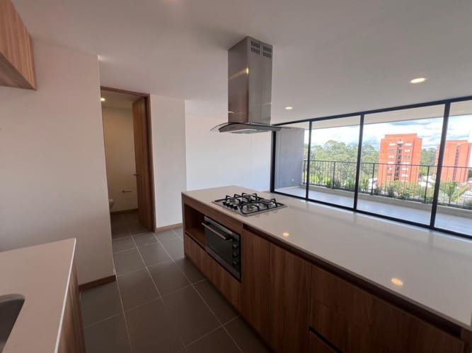 Apartamento de 3 alcobas en arriendo en Centro, Rionegro, 95 m² · foto 4 de 20