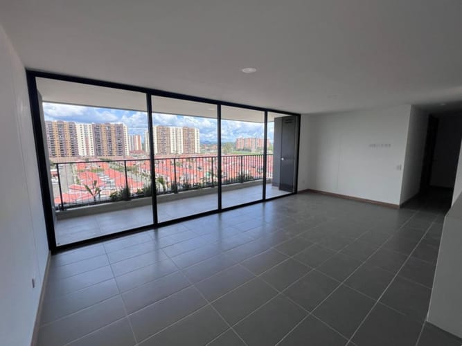 Apartamento de 3 alcobas en arriendo en Centro, Rionegro, 95 m² · foto 5 de 20