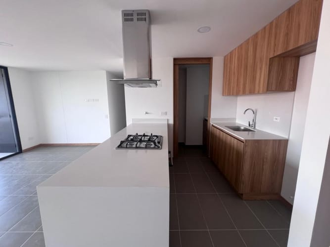 Apartamento de 3 alcobas en arriendo en Centro, Rionegro, 95 m² · foto 6 de 20
