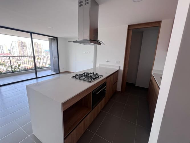 Apartamento de 3 alcobas en arriendo en Centro, Rionegro, 95 m² · foto 8 de 20