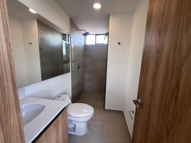 Apartamento de 3 alcobas en arriendo en Centro, Rionegro, 95 m² · foto 12 de 20