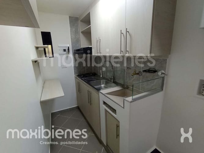 Apartaestudio en arriendo en Belén Rincón, Medellín, 45 m² · foto 2 de 7