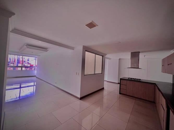Apartamento de 4 alcobas en venta en Playas De Maria, Sabaneta, 100 m² · foto 20 de 23
