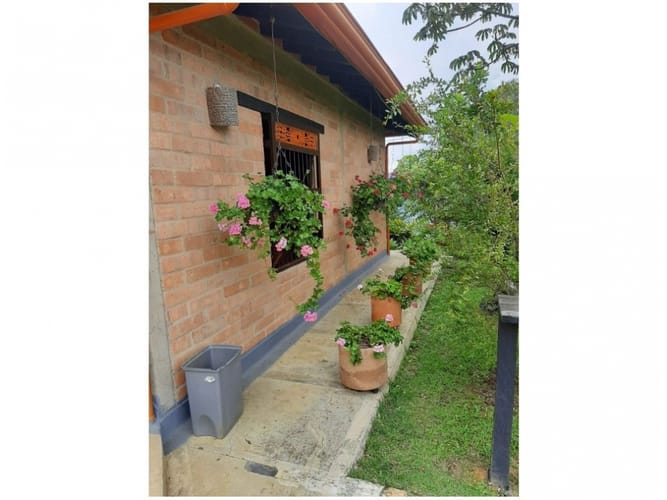 Finca en venta en Zarzal Curzao, Copacabana, 320 m² · foto 4 de 21