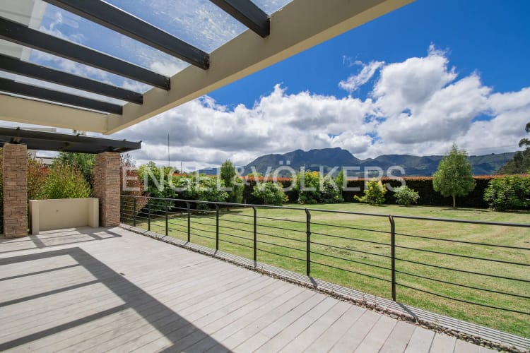 Casa de 4 alcobas en venta en Centro, Sopó, 320 m² · foto 12 de 17