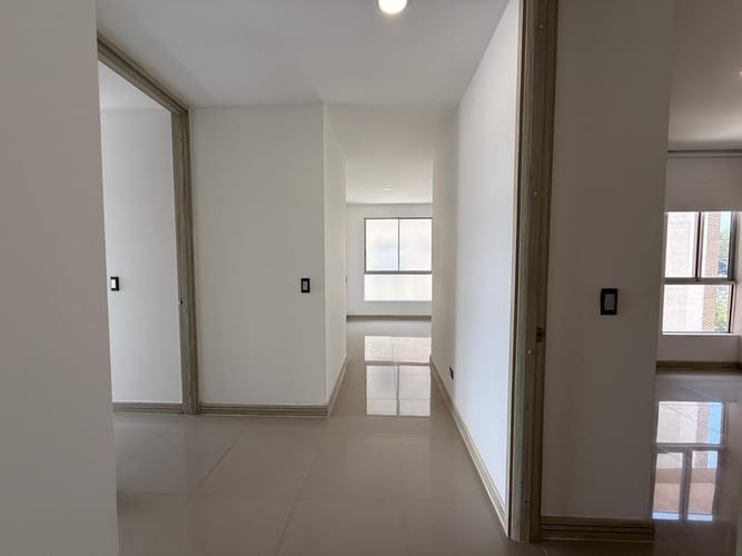 Apartamento de 4 alcobas en arriendo en Pance, Cali, 159 m² · foto 4 de 15