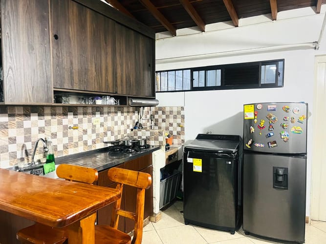 Apartamento de 3 alcobas en venta en La Candelaria, Medellín, 64 m² · foto 14 de 17