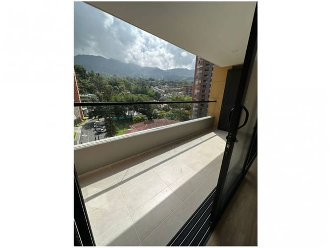 Apartamento de 3 alcobas en venta en Cumbres, Envigado, 86 m² · foto 6 de 10
