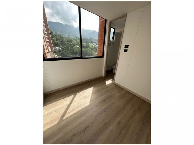 Apartamento de 3 alcobas en venta en Cumbres, Envigado, 86 m² · foto 7 de 10