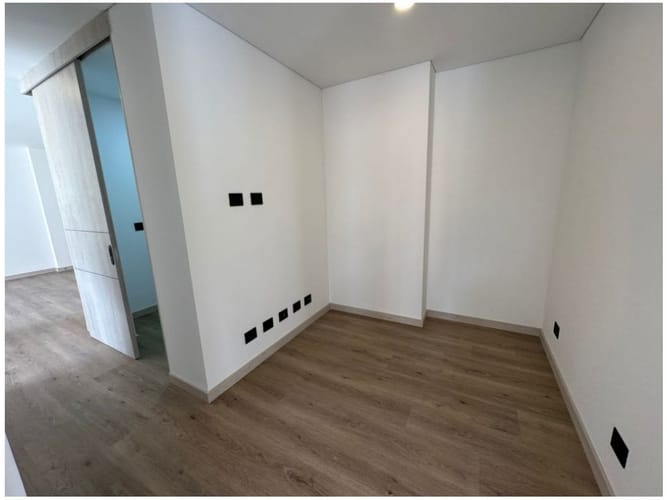 Apartamento de 3 alcobas en venta en Cumbres, Envigado, 86 m² · foto 8 de 10