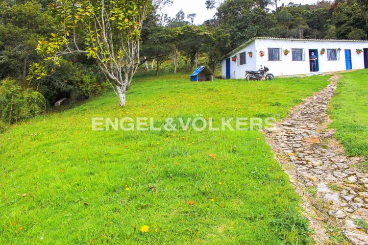 Finca en venta en Altos De Yerbabuena, Chía, 161 m² · foto 4 de 24