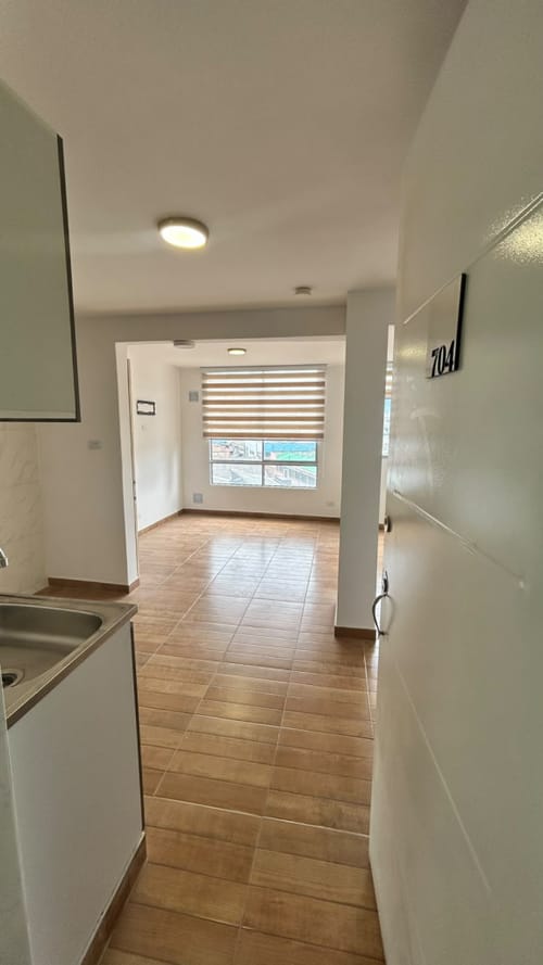 Apartaestudio en arriendo en Industrial Centenario, Bogotá, 40 m² · foto 2 de 16