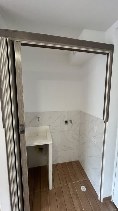 Apartaestudio en arriendo en Industrial Centenario, Bogotá, 40 m² · foto 6 de 16