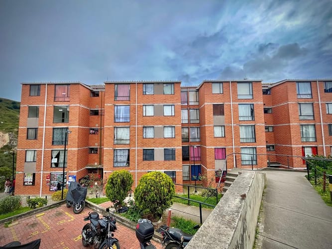 Apartamento de 2 alcobas en venta en Tenerife Et. Ii, Bogotá, 38 m² · foto 10 de 13