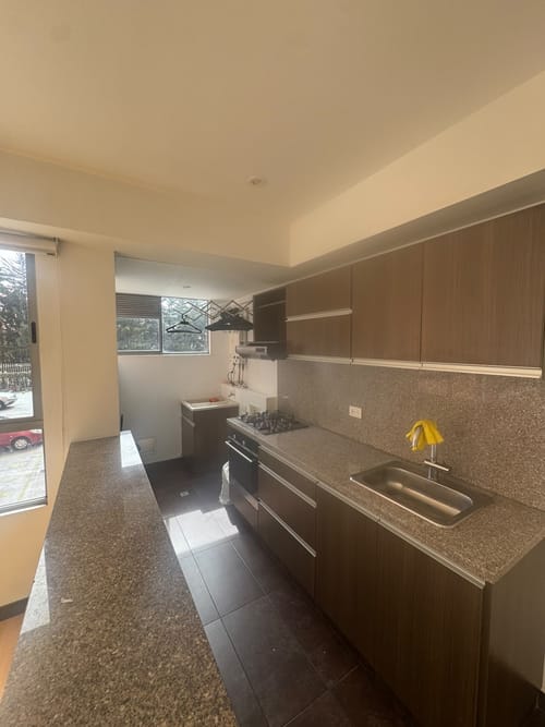 Apartamento de 3 alcobas en venta en San Antonio Nor - Occidental, Bogotá, 72 m² · foto 3 de 18