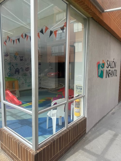 Apartamento de 3 alcobas en venta en San Antonio Nor - Occidental, Bogotá, 72 m² · foto 16 de 18