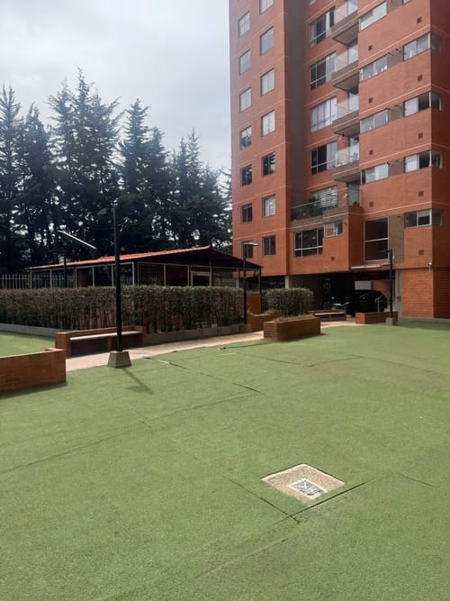 Apartamento de 3 alcobas en venta en San Antonio Nor - Occidental, Bogotá, 72 m² · foto 18 de 18