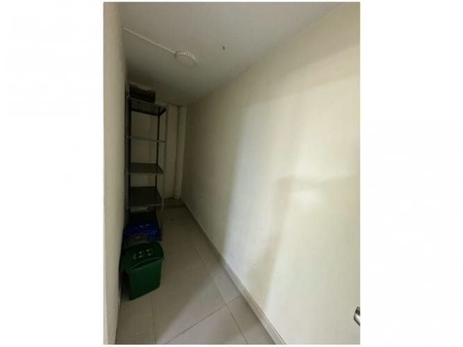 Local en venta en Manila, Medellín, 156 m² · foto 13 de 16