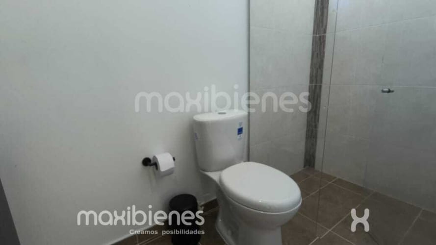 Apartaestudio en arriendo en La Aguacatala, Medellín, 40 m² · foto 8 de 10