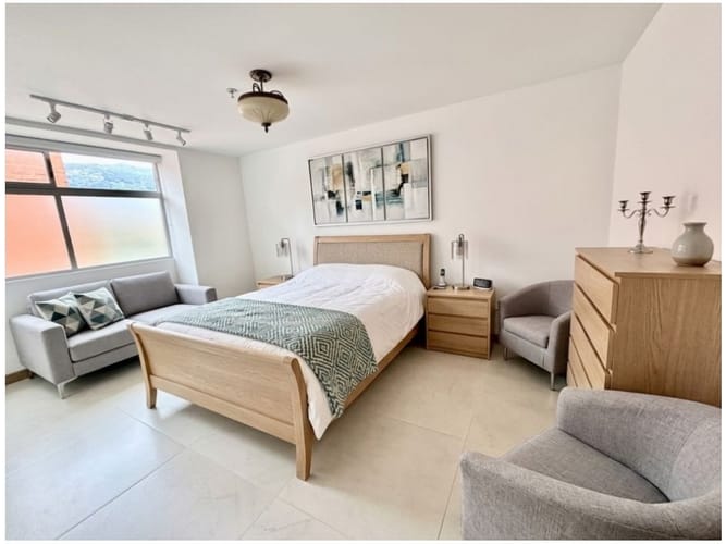 Apartamento de 3 alcobas en venta en Bosques De Zuñiga, Medellín, 162 m² · foto 7 de 11