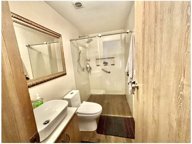 Apartamento de 3 alcobas en venta en Bosques De Zuñiga, Medellín, 162 m² · foto 11 de 11