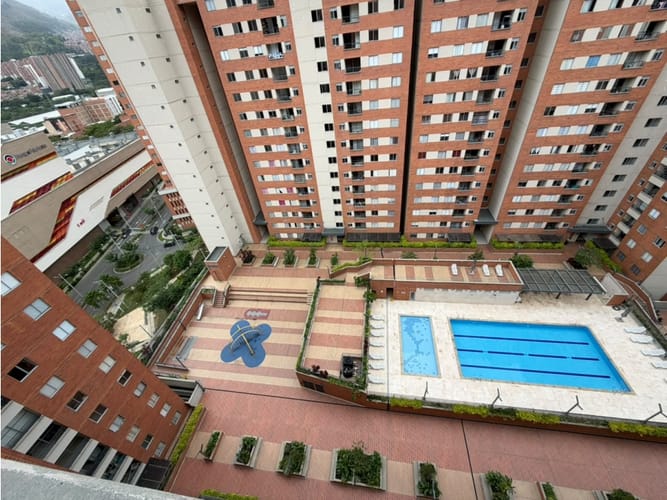 Apartamento de 3 alcobas en arriendo en Fabricato, Bello, 68 m² · foto 8 de 15