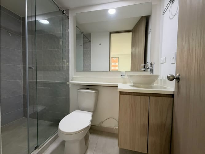 Apartamento de 3 alcobas en arriendo en Fabricato, Bello, 68 m² · foto 15 de 15
