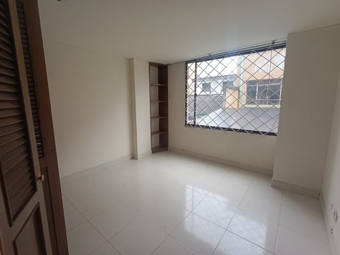 Apartamento de 1 alcoba en venta en Galerias, Bogotá, 35 m² · foto 9 de 14