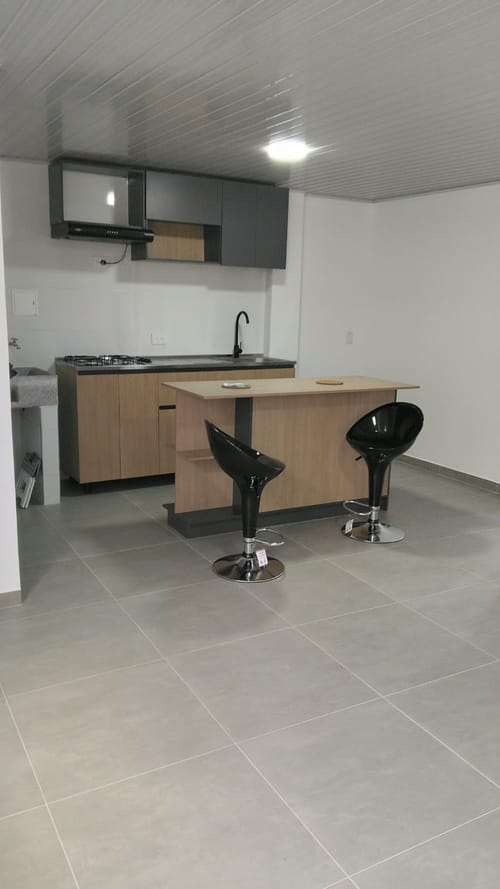 Apartamento de 2 alcobas en arriendo en Alamos, Bogotá, 69 m² · foto 2 de 8