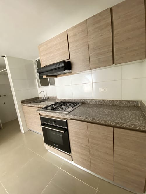 Apartamento de 2 alcobas en venta en Picaleña Y Mirolindo, Ibagué, 65 m² · foto 10 de 20