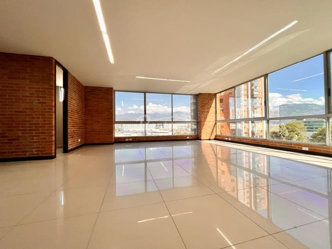 Oficina en arriendo en Castropol, Medellín, 64 m² · foto 2 de 24