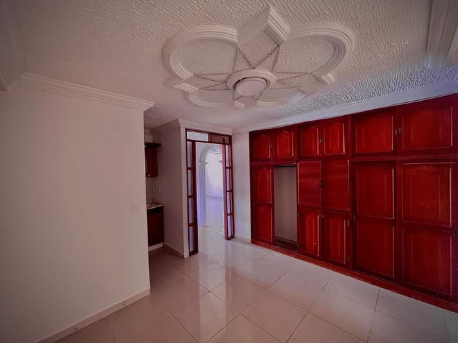 Apartamento de 2 alcobas en venta en La Candelaria, Medellín, 64 m² · foto 4 de 19