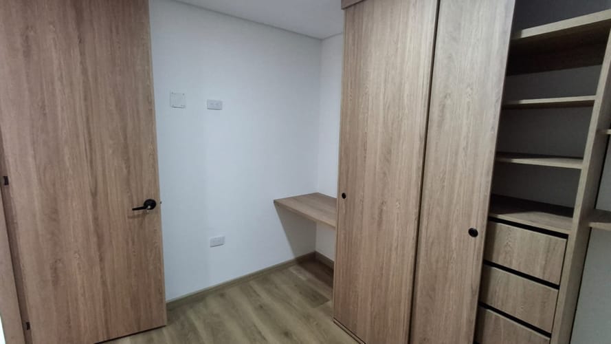 Apartamento de 2 alcobas en arriendo en Cedro Golf, Bogotá, 40 m² · foto 15 de 18