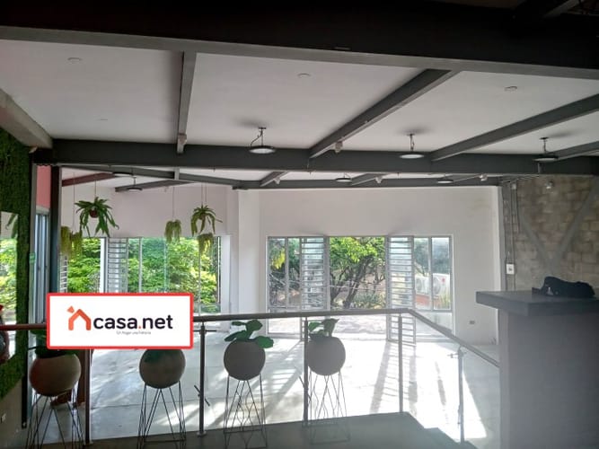 Local en arriendo en Cristales, Cali, 186 m² · foto 4 de 14