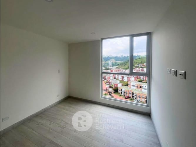 Apartamento de 3 alcobas en venta en San Marcel, Manizales, 116 m² · foto 11 de 14