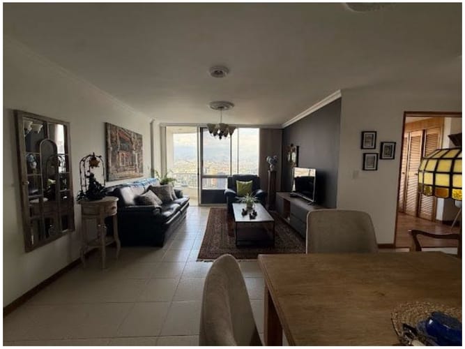 Apartamento de 2 alcobas en venta en El Tesoro, Medellín, 97 m² · foto 13 de 18