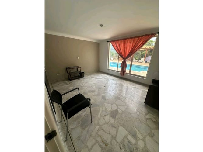Casa de 5 alcobas en venta en La Riverita, Cali, 1717 m² · foto 6 de 15