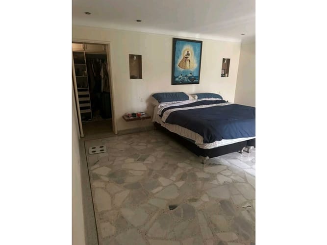 Casa de 5 alcobas en venta en La Riverita, Cali, 1717 m² · foto 10 de 15