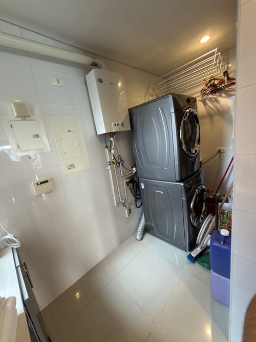 Apartamento de 4 alcobas en venta en Santa Barbara Oriental, Bogotá, 181 m² · foto 9 de 21